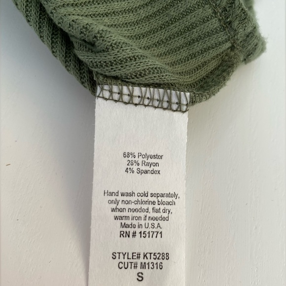 NWT Le Lis Cute Olive Ribbed Mock Neck cut out long sleeve stretchy bodysuit Y2K - Picture 8 of 10